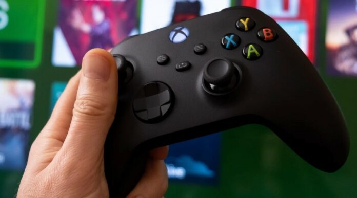 Xbox 收购动视后面临严峻的利润和收入目标，正尝试进军手持和移动游戏市场